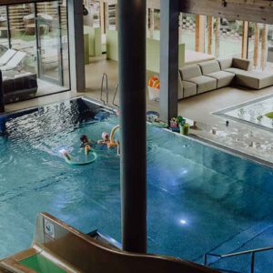 indoorpool_und_kinderbecken_fuer_die_kleinen_gaeste_mia_alpina_