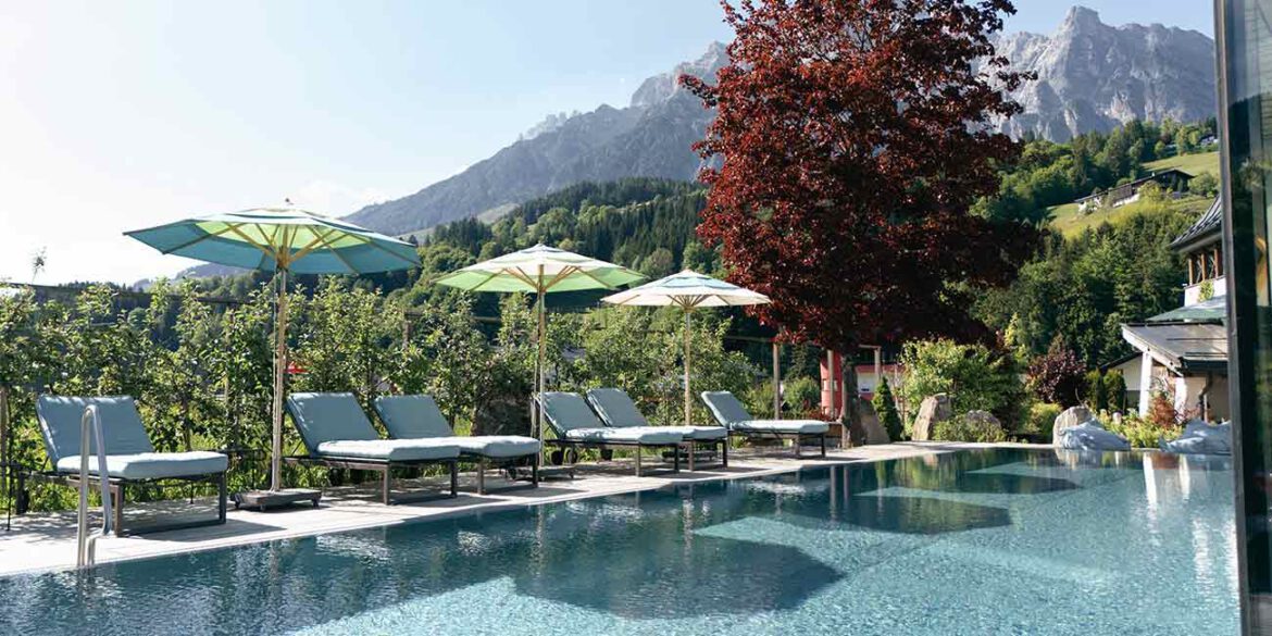 Der-Löwe-Aussenpool